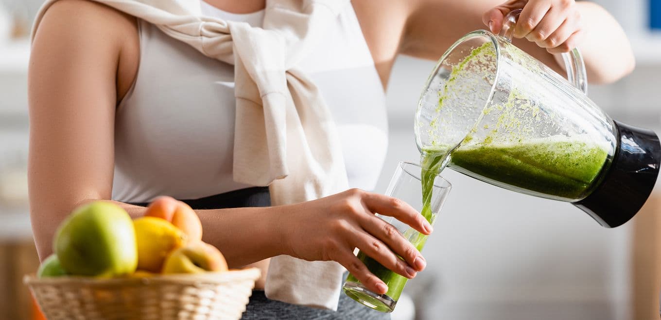 The Best Super Greens Powder to Add to Your Routine